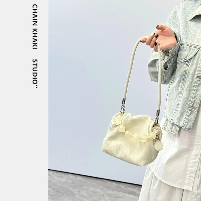 新中式包包时尚女士单肩包夏季小包包褶皱头层牛皮法式小众斜挎包