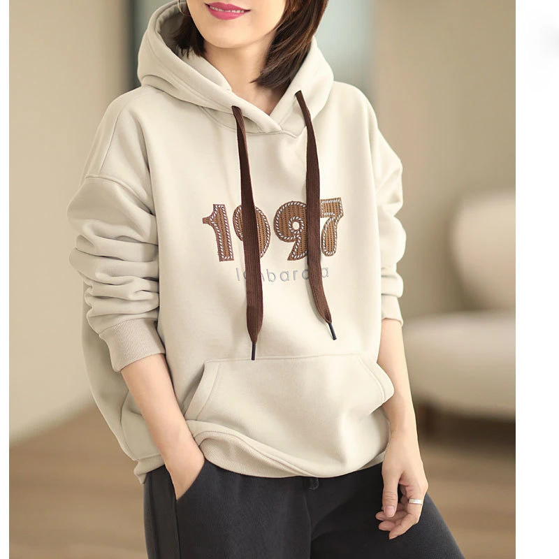 保暖字母刺绣连帽加绒卫衣女2024秋冬新款大码休闲显瘦百搭上衣潮