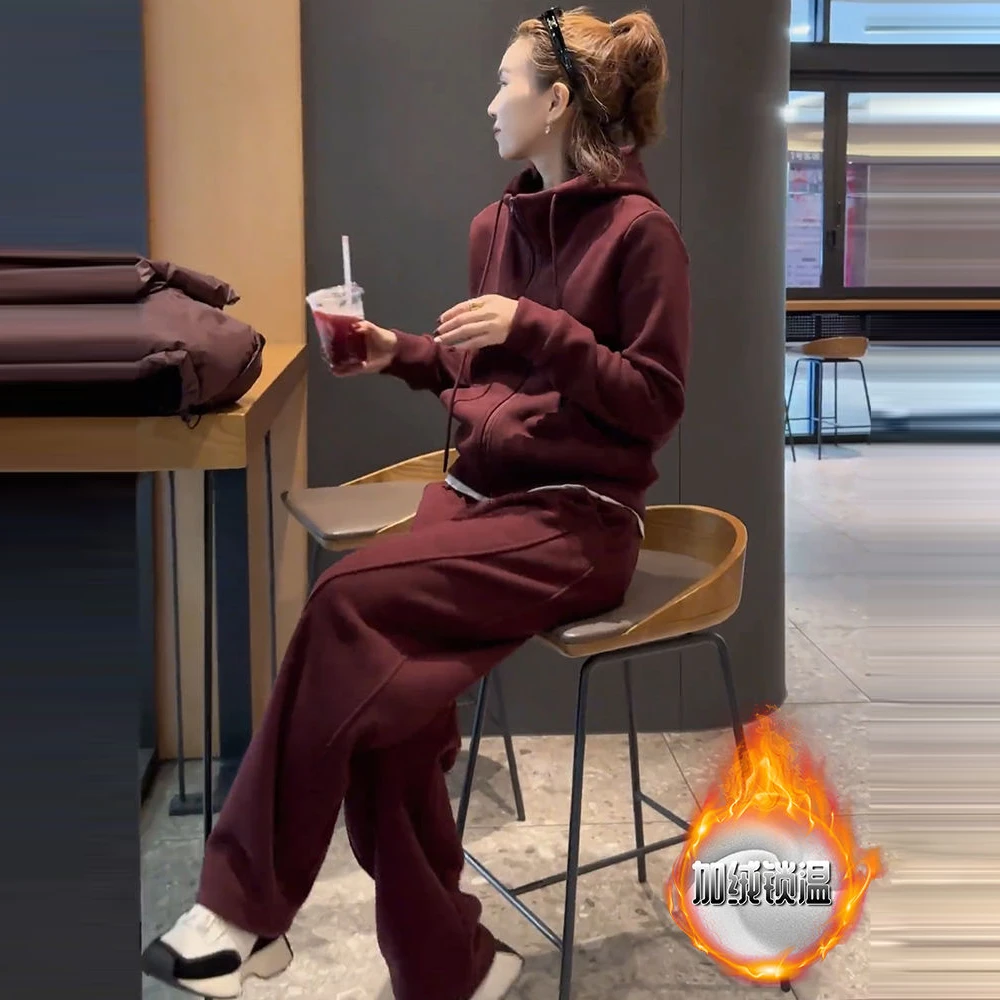 时尚复古气质加绒加厚两件套女冬季新款连帽卫衣遮肉显瘦阔腿卫裤