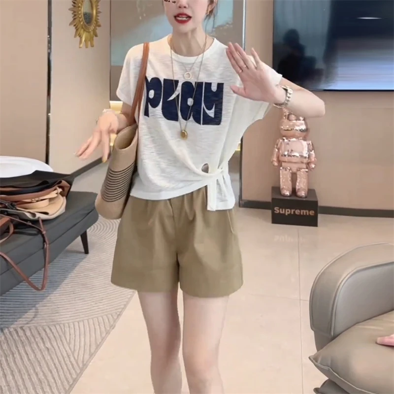 时尚通勤休闲夏季一整套女2025竹节棉印花t恤卡其色休闲短裤套装