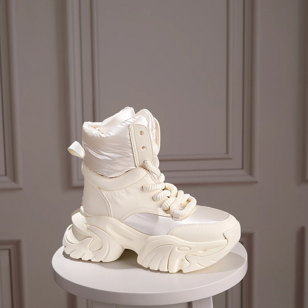 【思思●松桃甜心】增高7cm加绒时尚潮流雪地靴186-60