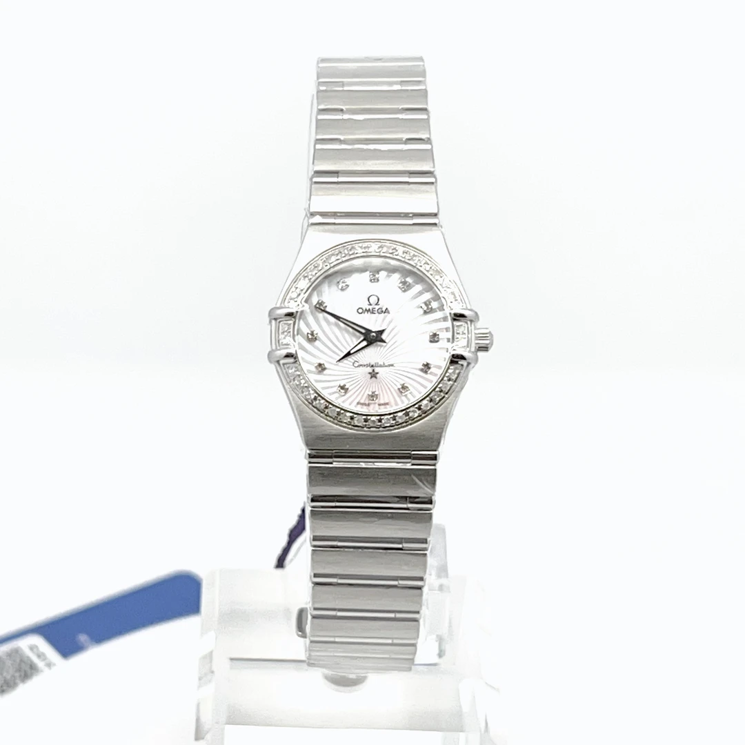 99新 Omega/欧米茄 星座石英腕表 后钻25mm/公价32999/wh8395