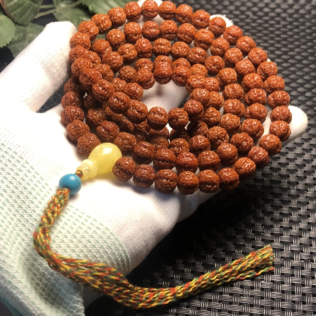 尼泊尔小金刚五瓣梅花底细纹盘龙纹尺寸1.0左右梅花桩手盘玉化完