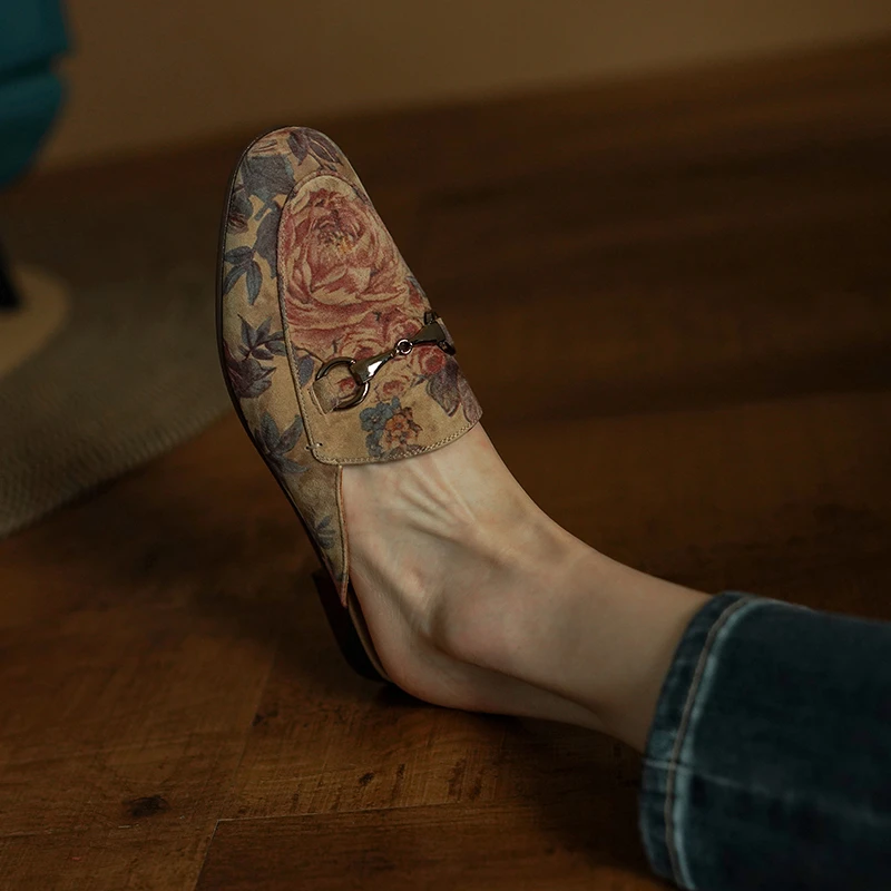 【唐唐家】2024新款新中式复古老花圆头包头拖平底软皮国风真皮气质