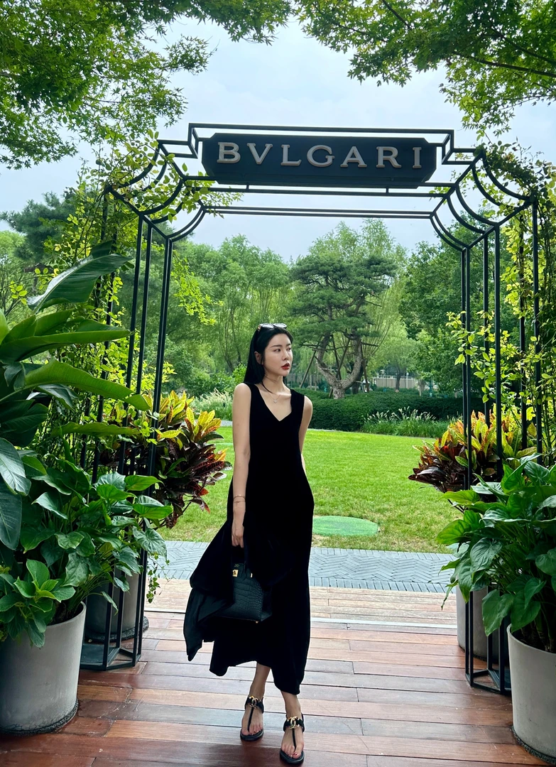 DL乐乐家皮【椰林岛屿】大气经典黑色温婉浪漫气质唯美知性连衣裙