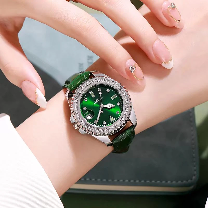 BDH 新款复古绿皮带时尚轻奢经典气质腕表