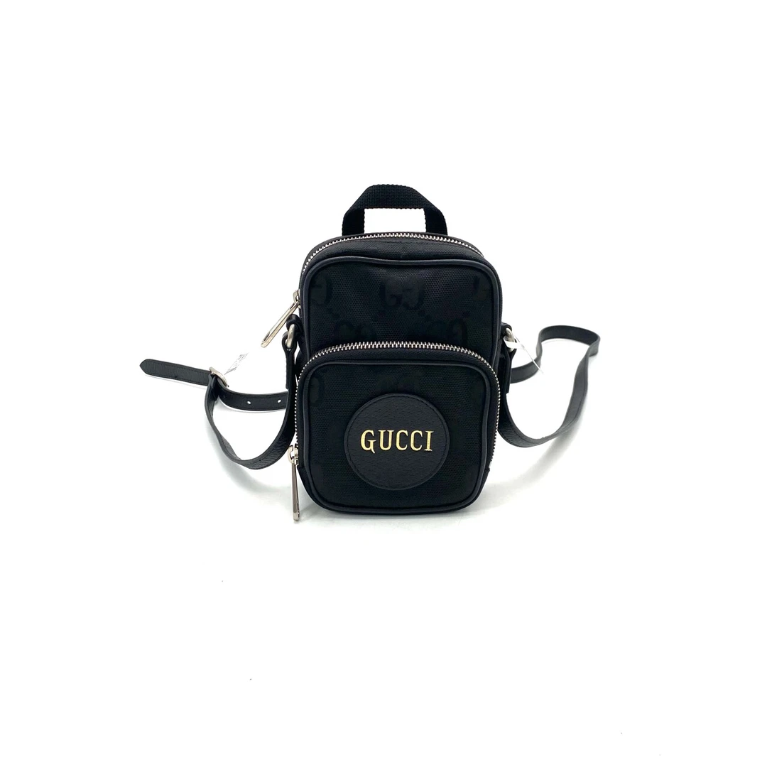99新 GUCCI/古驰 黑色帆布斜挎相机包 尺寸12/16