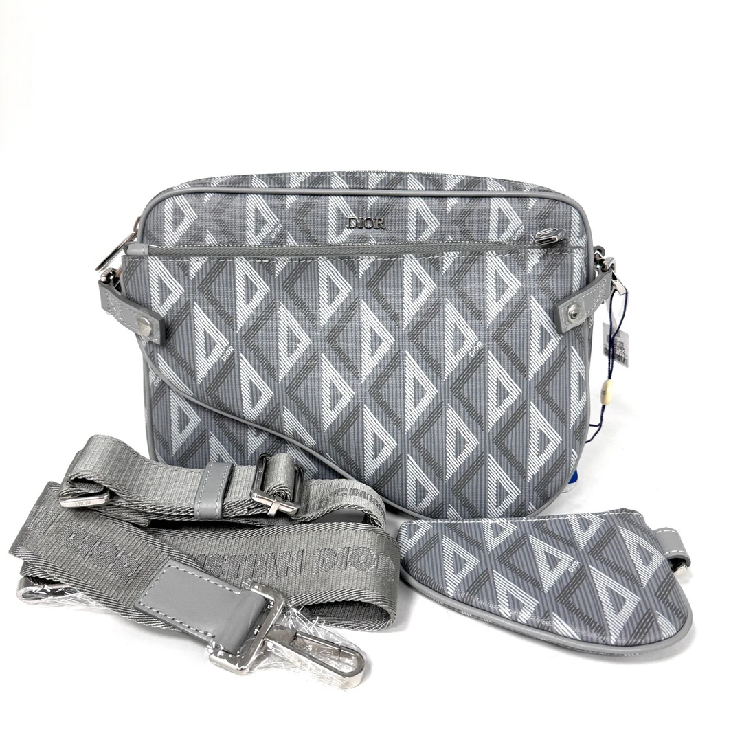 99新 DIOR/迪奥 灰色菱格纹三合一斜挎包 尺寸23/17