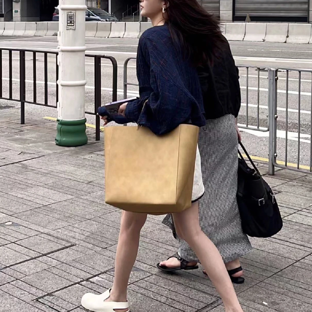 宝丫轻奢 女式时尚气质大容量单肩包托特包B6691