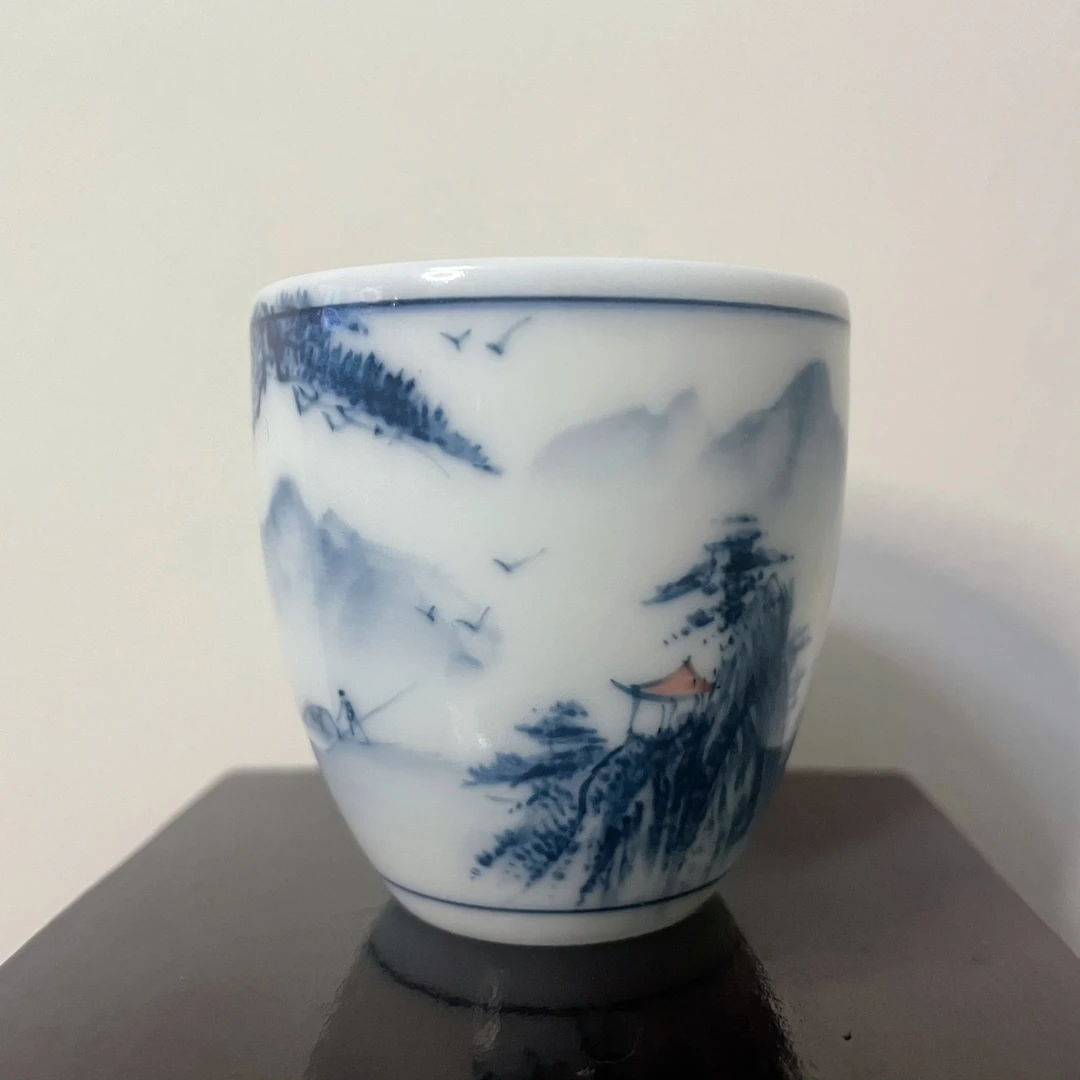 景德镇纯手工釉下彩青花山水主人杯/容量60ml