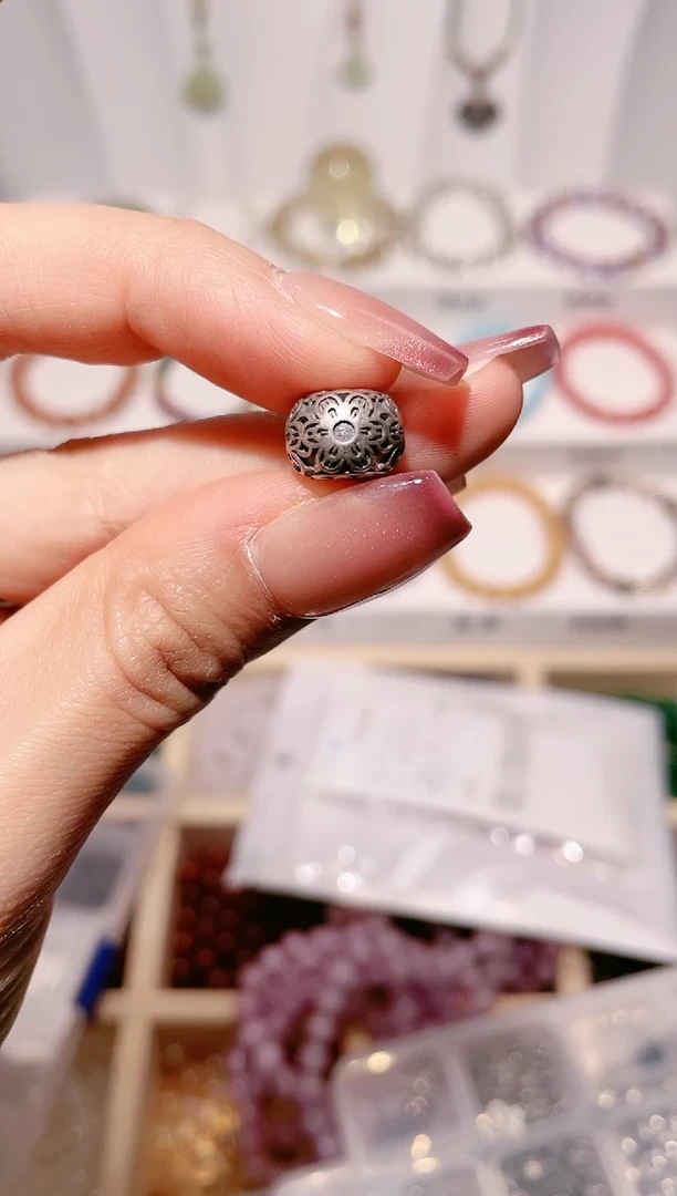 【闪购商品】水晶手链未镶嵌大鼓