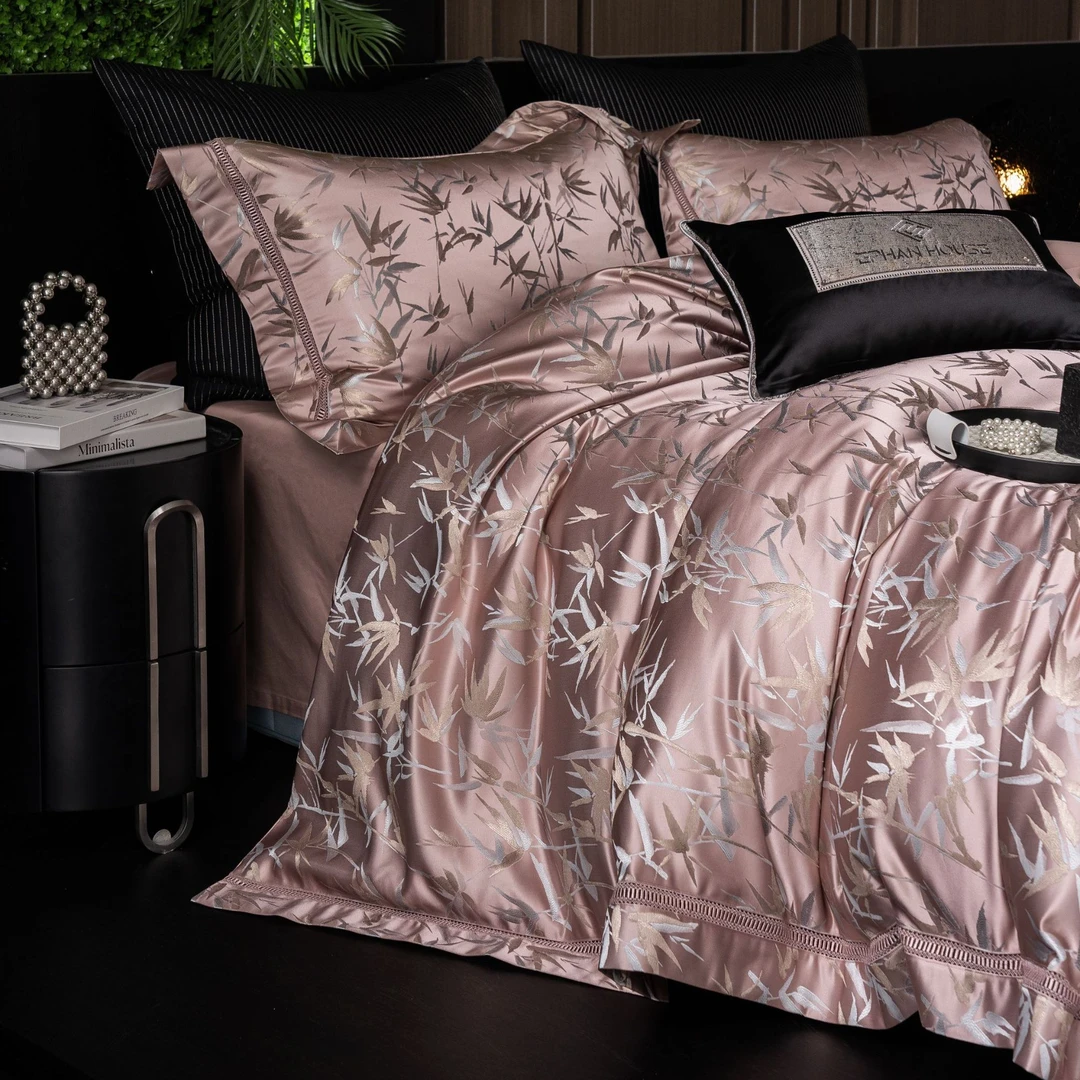 孔龙 雅韵 高端高精密欧式镂空简约丝滑柔软高端轻奢纯棉四件套