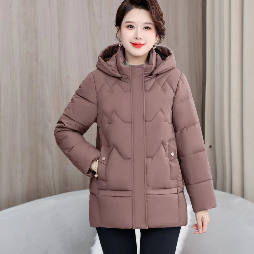 秋冬连帽女士宽松时尚中老年女装妈妈装冬季加厚羽绒棉服818