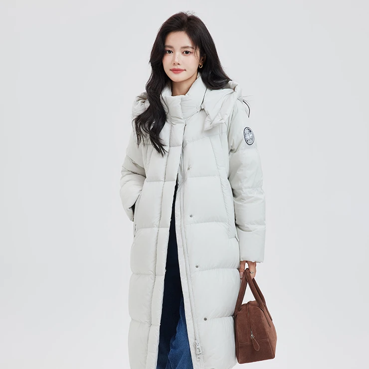 户外时尚雪中飞2023秋冬季女士韩版宽松连帽多色保暖羽绒服外套