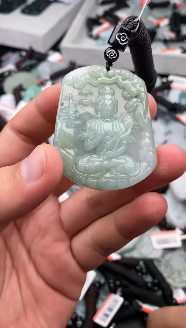 【闪购商品】翡翠颈饰未镶嵌天然翡翠 一物一图