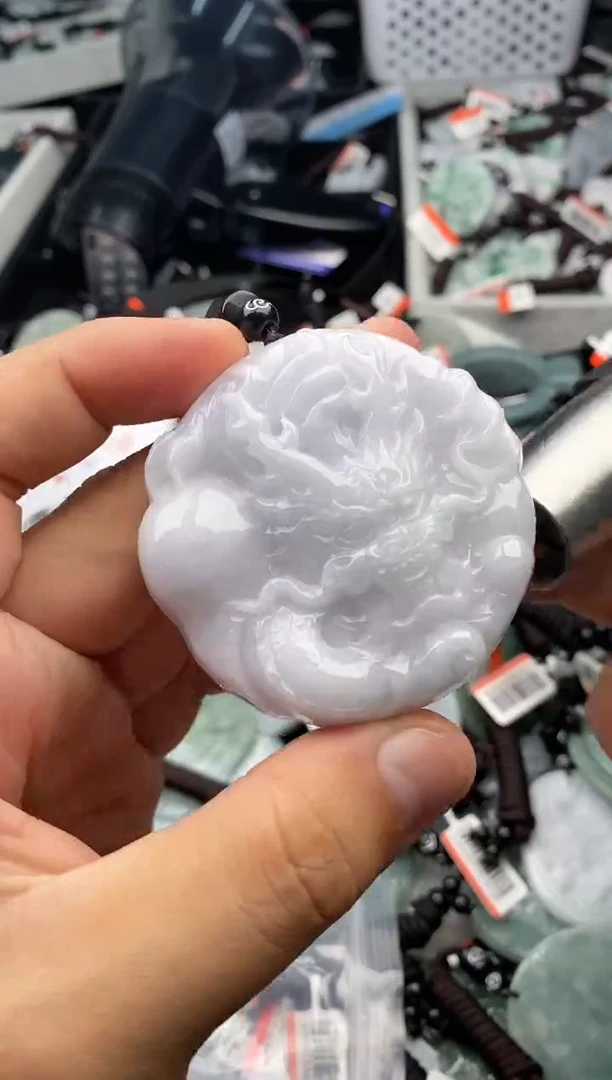 【闪购商品】翡翠颈饰未镶嵌天然翡翠 一物一图