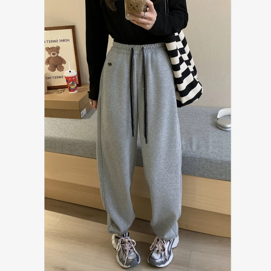 【e*gg订单】冬款加绒加厚束脚宽松韩版休闲高腰直筒抽绳卫裤F-8195