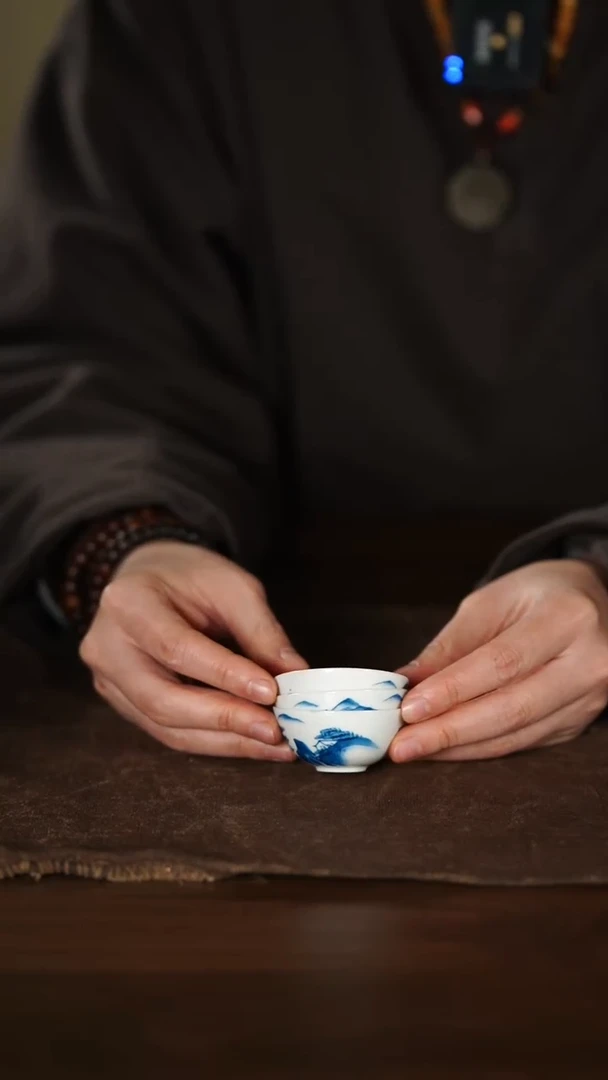 【闪购商品】瓷三只30cc