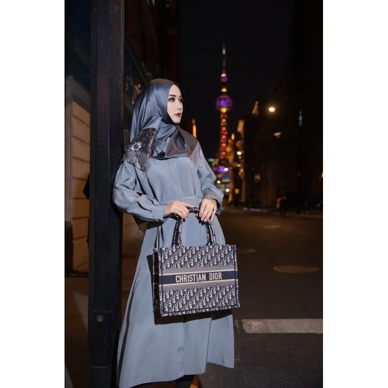 嘉米拉新款连衣裙LYQ2397