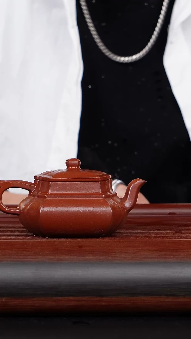 【闪购商品】紫砂茶壶12朱泥仲芳款