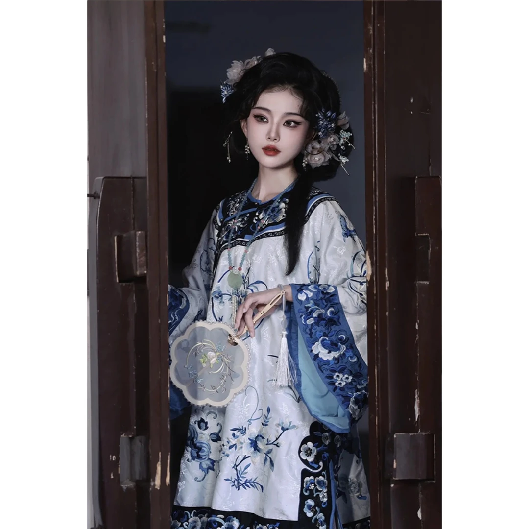 新中式国风重工刺绣清汉女装改良汉服日常马面裙半身长裙两件套装