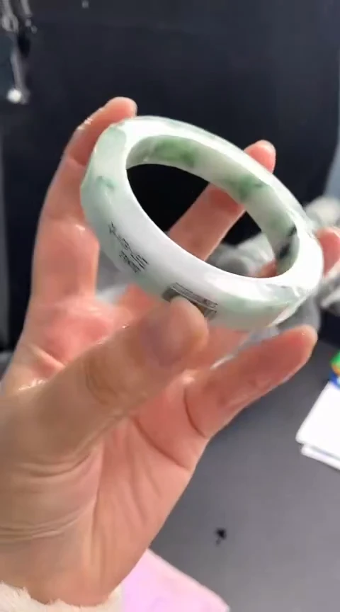 【闪购商品】定制翡翠手镯未镶嵌930-57-60