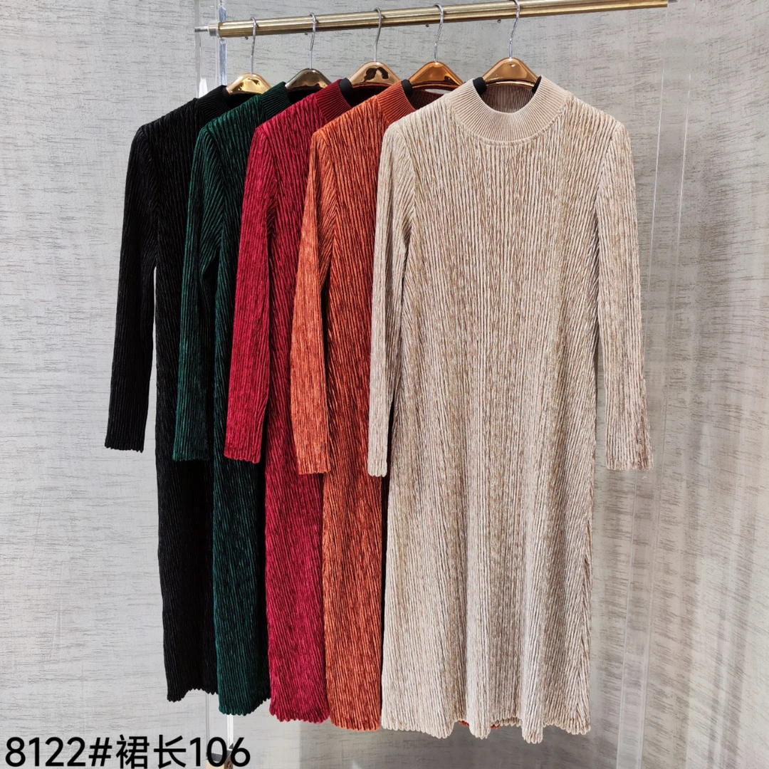 【摺之韵专属】2024秋冬新款金丝绒经典褶皱显瘦高弹长袖连衣裙8122