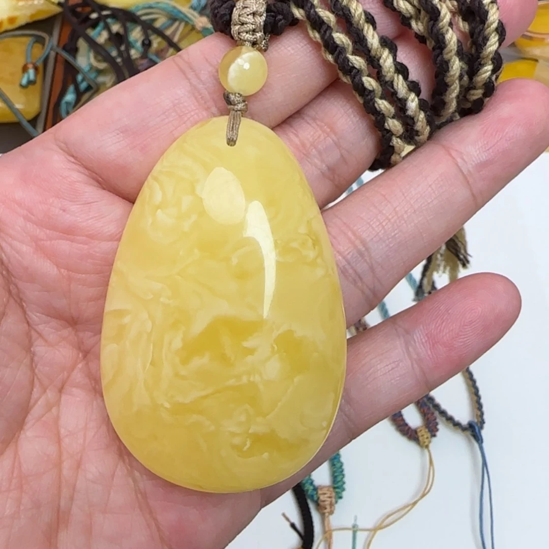 【闪购商品】蜜蜡颈饰未镶嵌