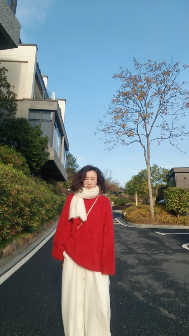 【baby级】康赛妮山羊绒拉绒加厚3针4股加大版圆领宽松拉绒衫80066