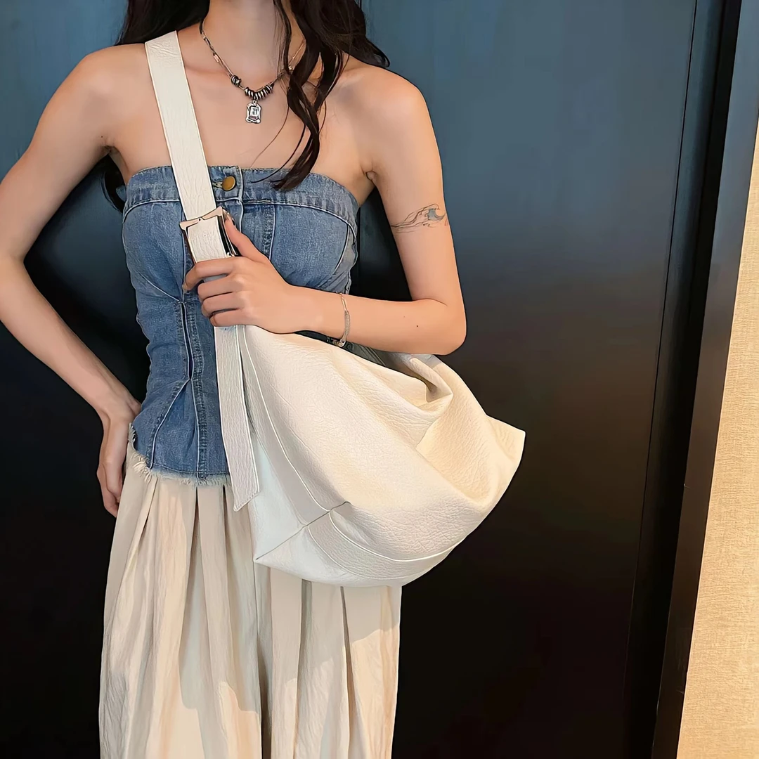 大容量气质通勤包新款春夏时尚百搭托特包高级质感小众单肩腋下包