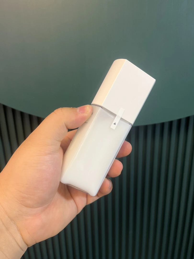 【主播推荐】S`H`S男士保湿滋润精华乳~