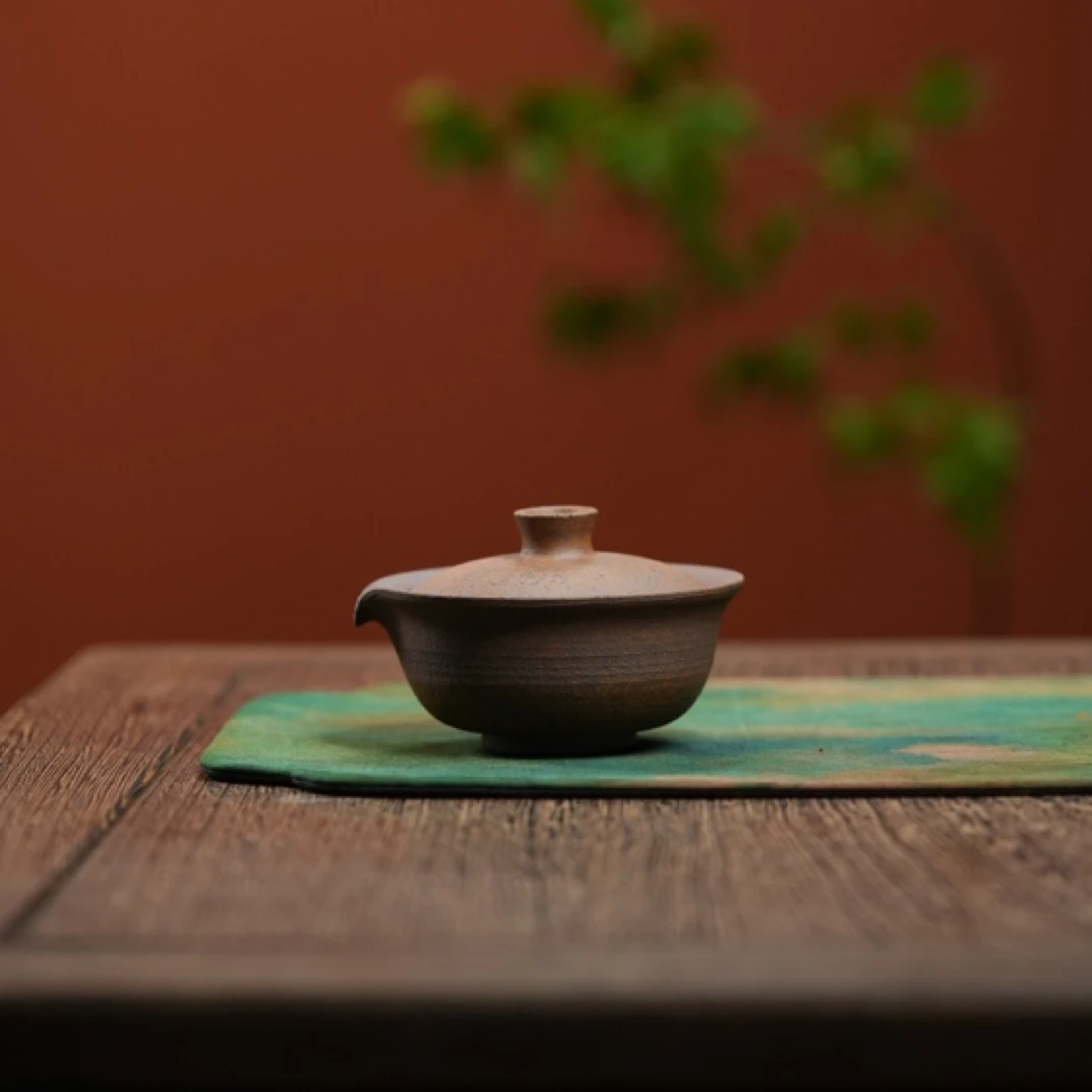 敞口宝瓶，小梅窑手拉紫砂 黄龙山黑墩头匣钵柴烧，全手工拉胚成型