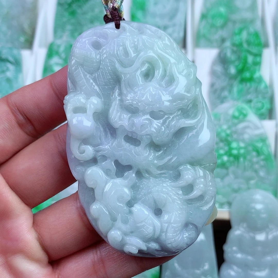翡翠颈饰未镶嵌翡翠吊坠
