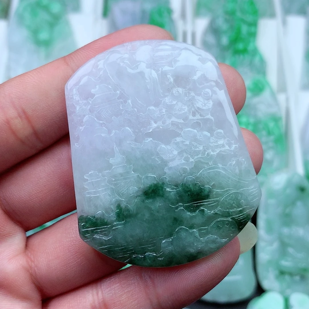 翡翠颈饰未镶嵌翡翠吊坠