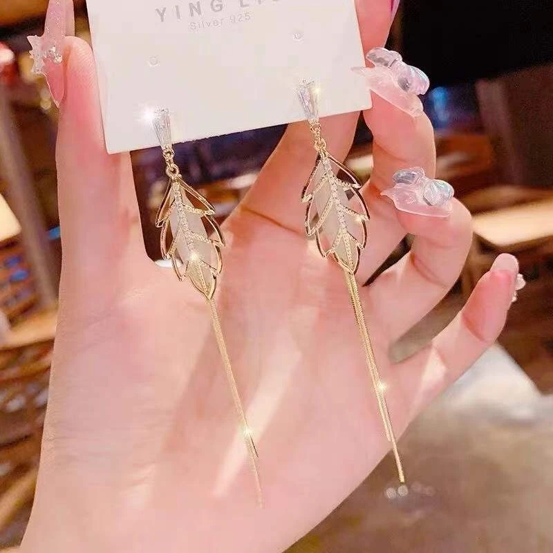 新款耳饰气质树叶流苏长款清新耳钉镂空设计耳环耳饰品