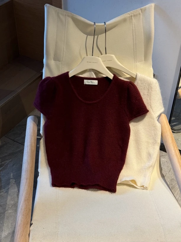 【绒绒质感】短款修身圆领小衫上衣