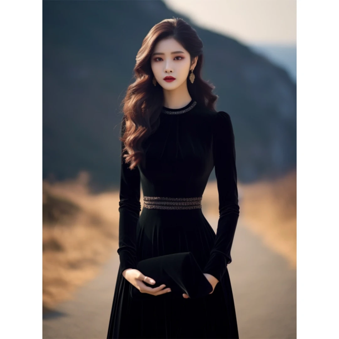 2023新款高端轻奢独特超好看宴会礼服高级感黑色丝绒连衣裙女秋冬