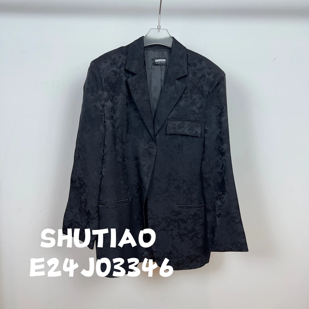 【SHUTIAO】2024秋冬：新款小众设计款外套E24J03346