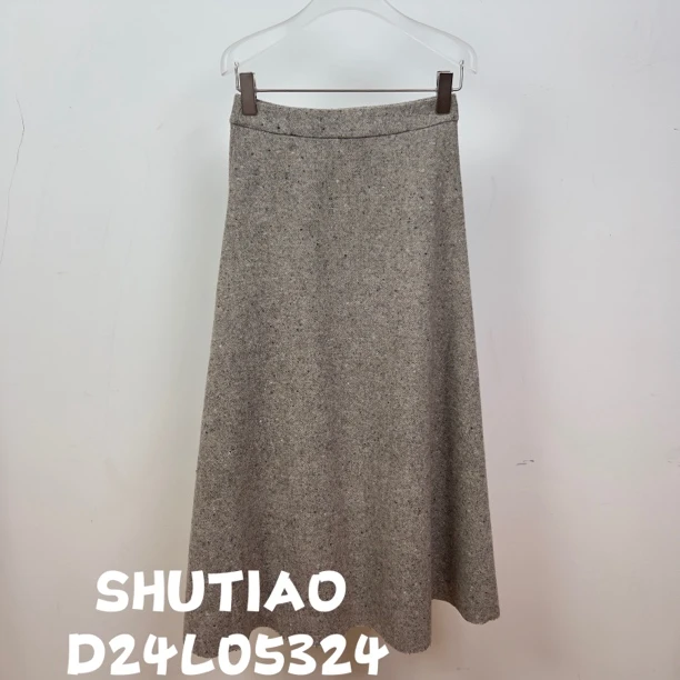 【SHUTIAO】2024秋冬：新款小众设计款裙子D24L05324