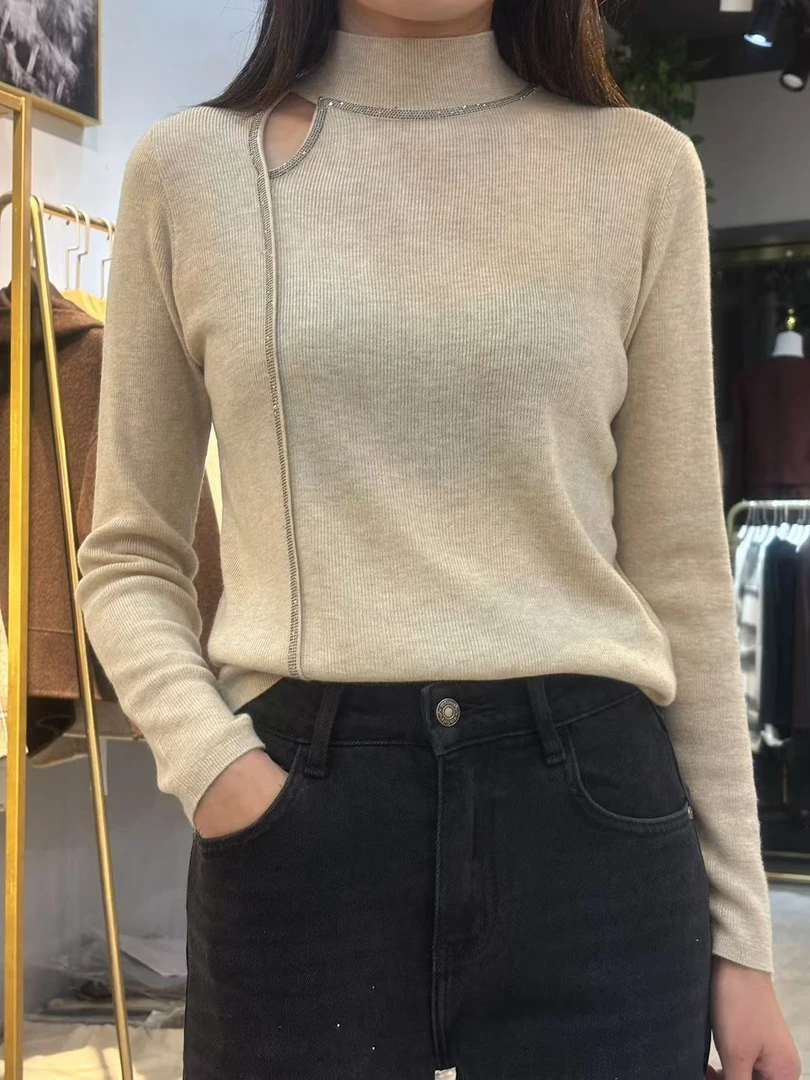 秋冬单侧镂空露锁骨烫钻半高领气质女针织毛衣打底衫
