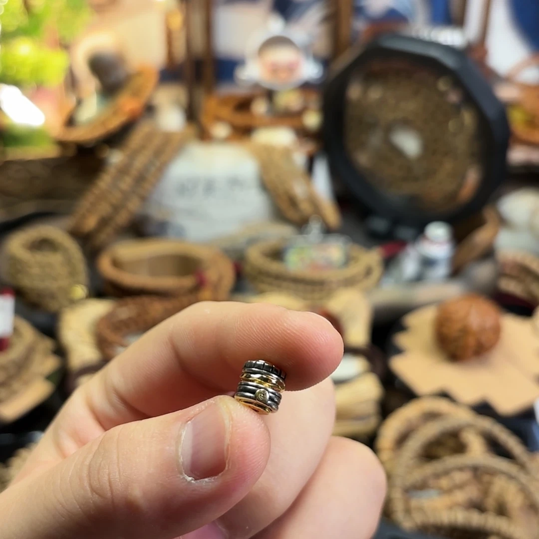 【闪购商品】柏香籽/百香籽吊坠捷***猫