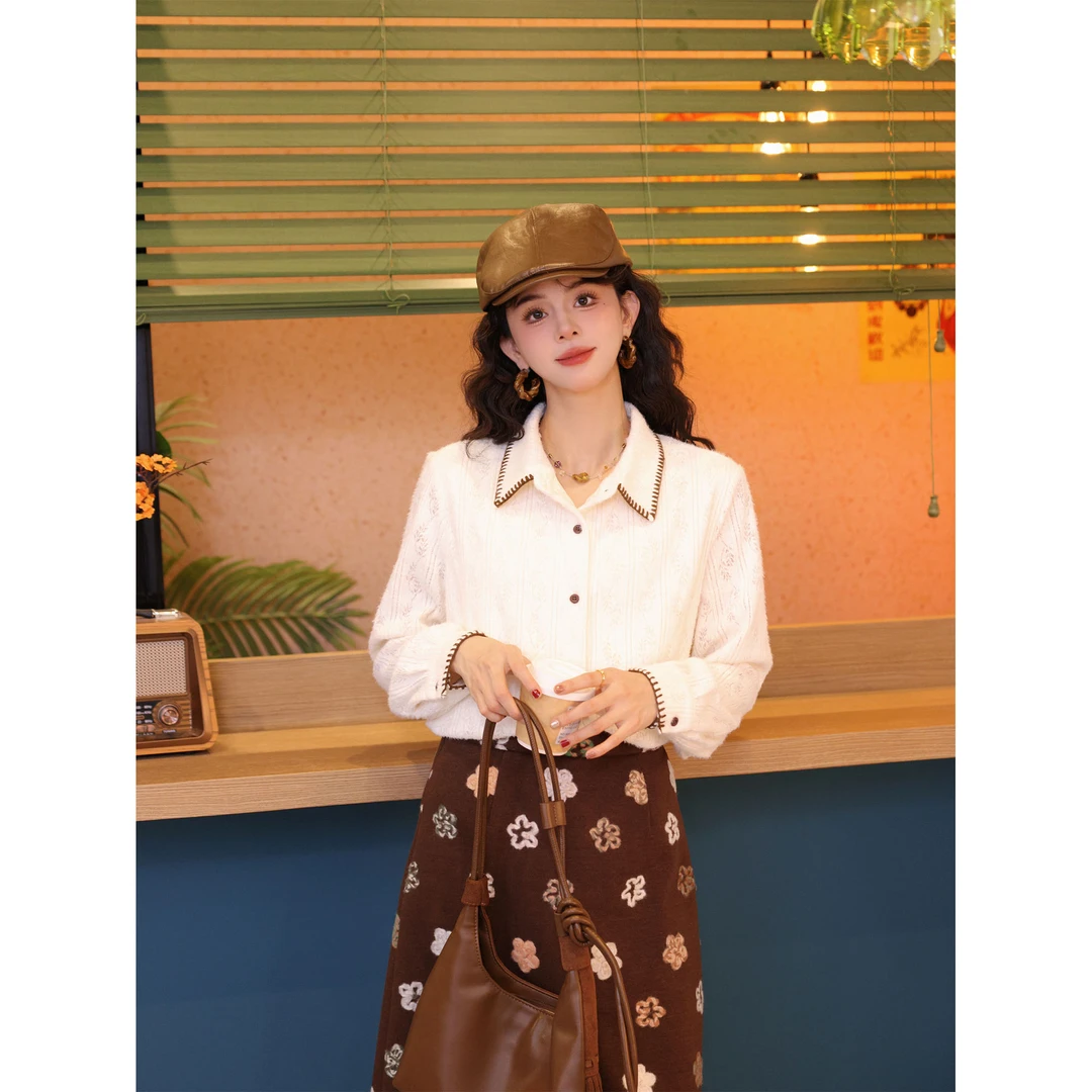 陈佳洁【冬宜雪】港风复古肌理蕾丝百搭显瘦长袖搭衬衫JR3882114