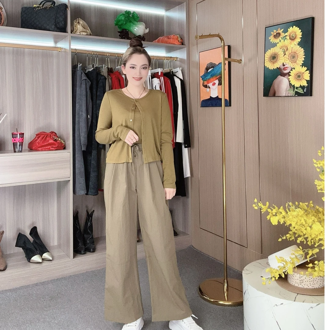 时尚套装百搭宽松813直筒休闲女装