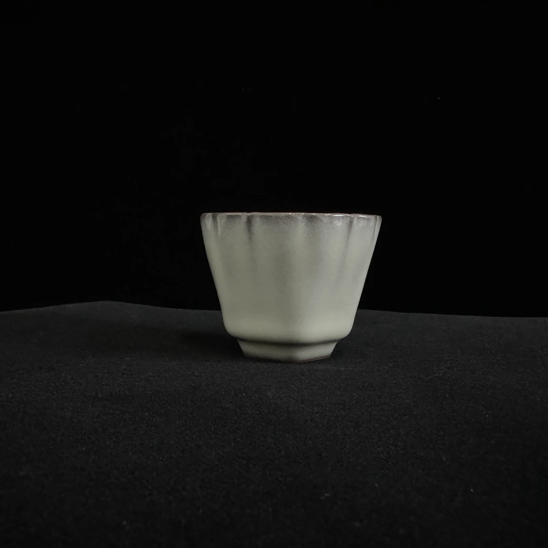 瓷源阁 龙泉窑青瓷 猪油冻 四方抽角葵口杯 高档 茶器道具 茶杯