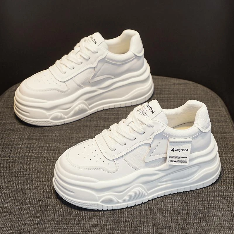 万达撤柜头层牛皮厚底小白鞋女2025秋冬加绒爆款增高运动休闲板鞋