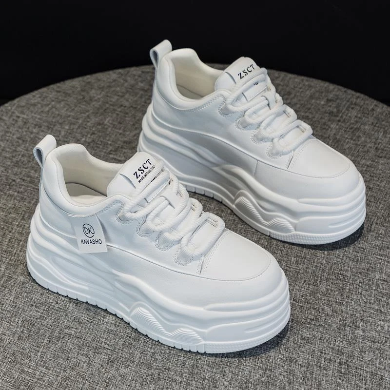 万达撤柜头层牛皮小白鞋女2025新款秋季松糕厚底增高轻便运动板鞋