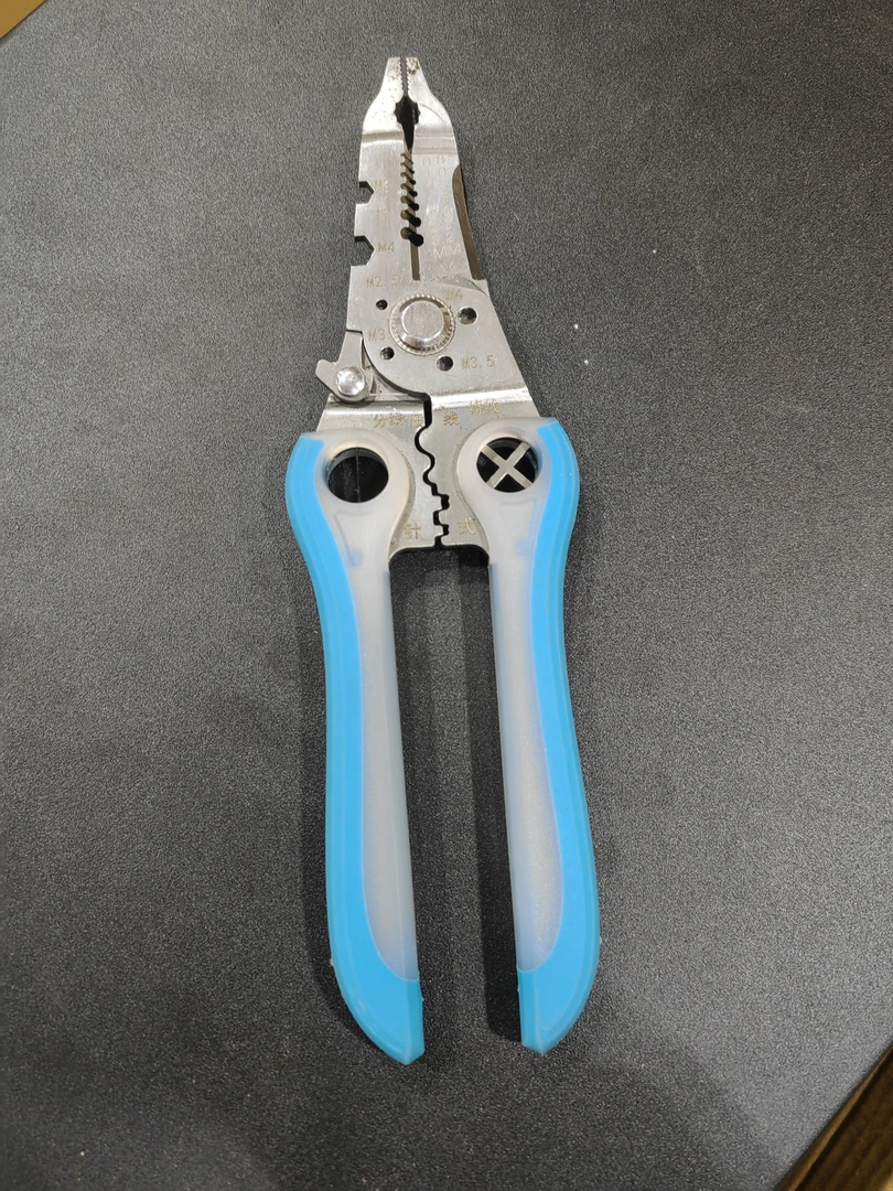 剥线钳多功能剥线钳