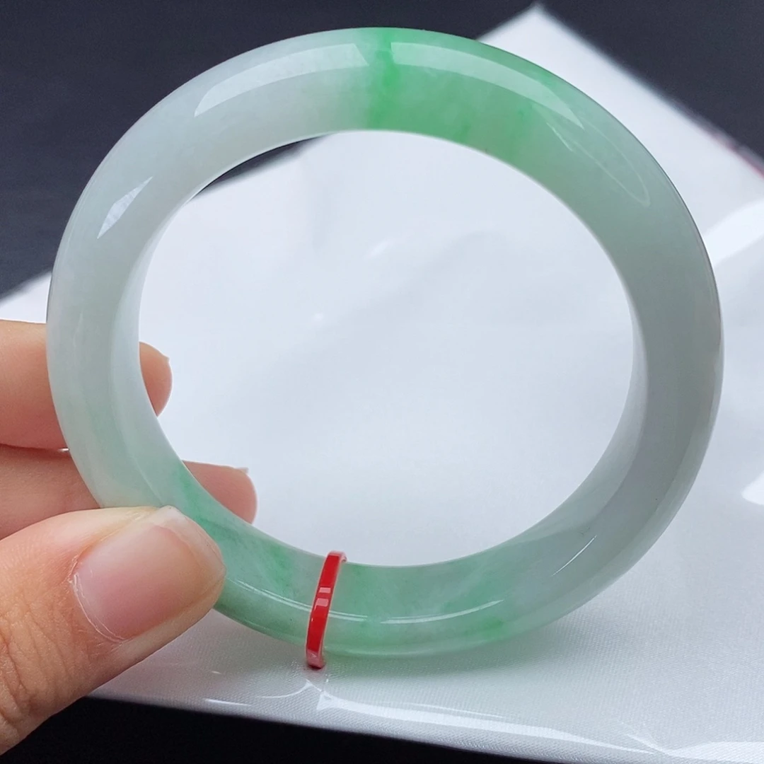 翡翠手镯未镶嵌53-54正圈