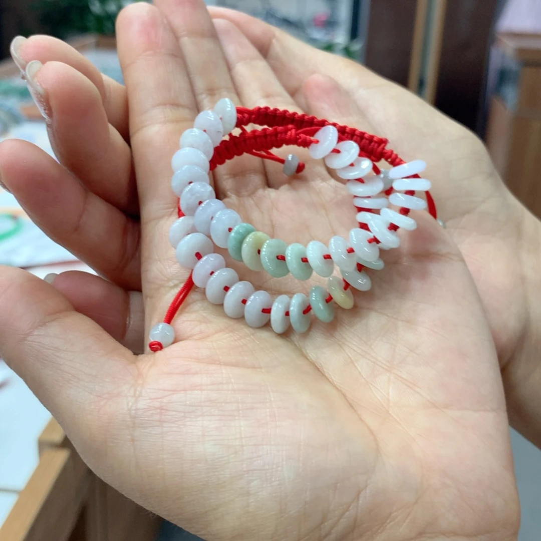 【闪购商品】翡翠手链未镶嵌無**夕多样性