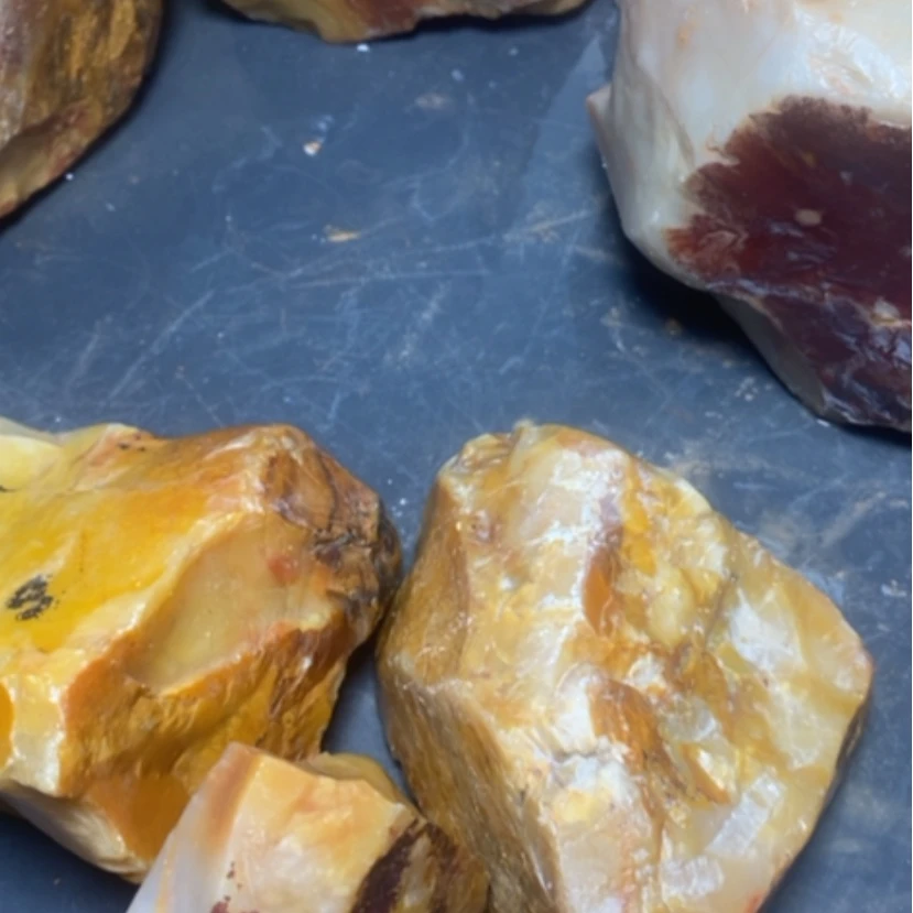 【闪购商品】老挝石一****室定制